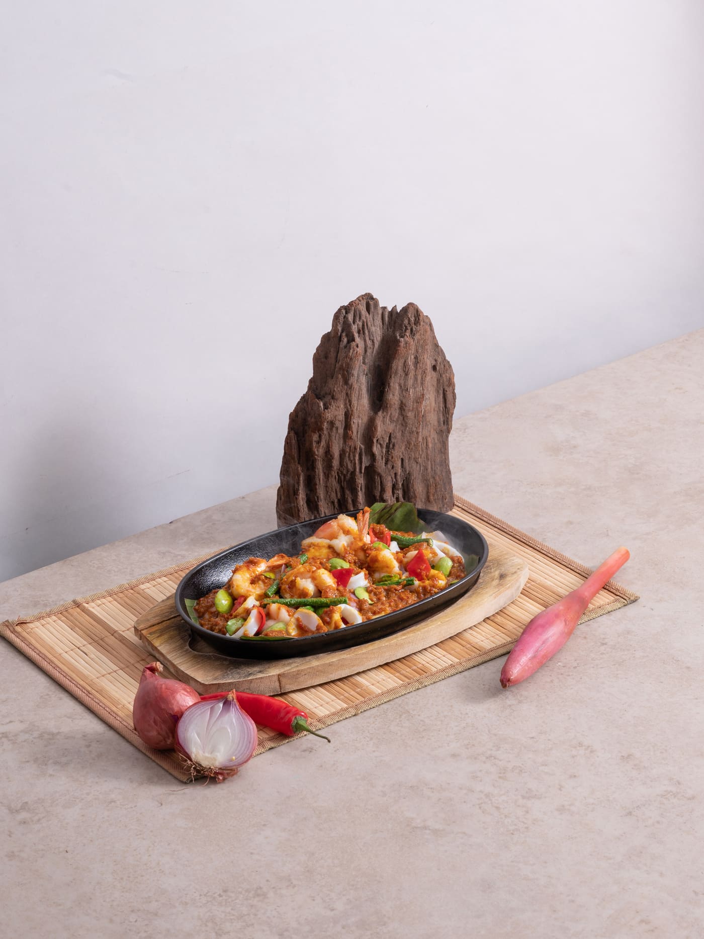 Sizzling seafood plate